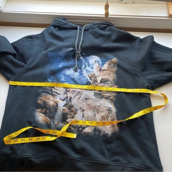 Vintage Black and Blue Wolf Graphic Hoodie - Picture 11 of 15